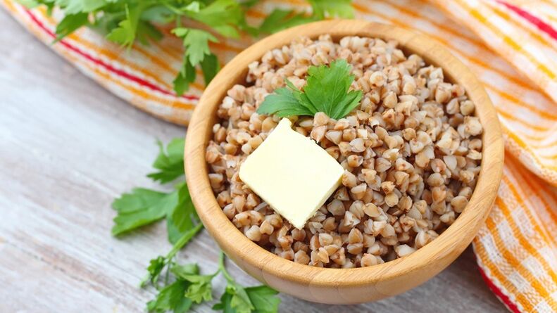 Porridge de sarrasin avec beurre