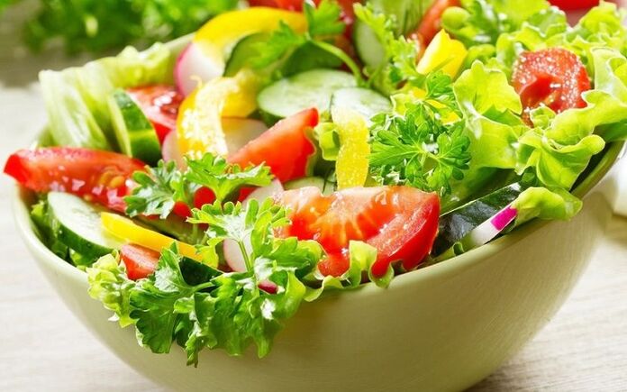 Salade de légumes pour perdre du poids